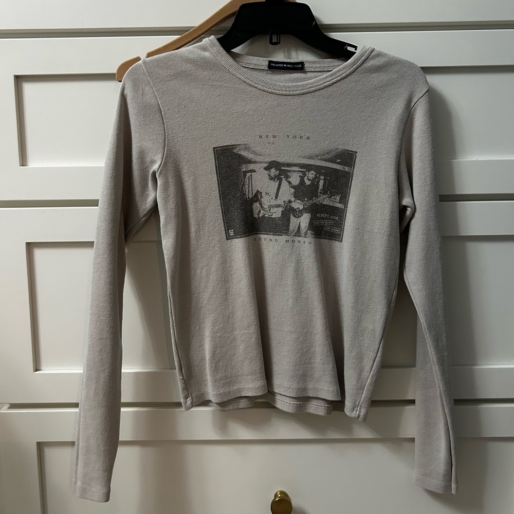 Brandy Melville Graphic Long Sleeve